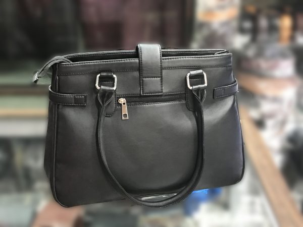 M&M_04 Black Static Leather Side Bag